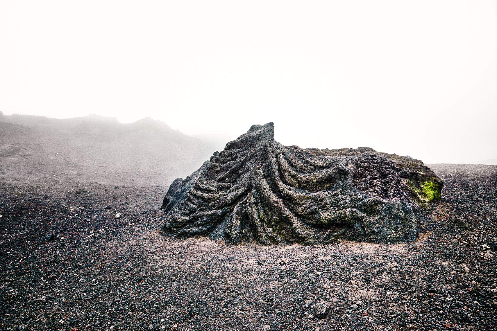 Simon_Hanna_Volcano_01-DUP.jpg
